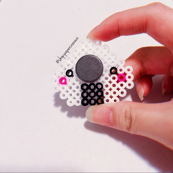 🌸SALE 3/$10 Handmade Onirigi Rice Ball Perler Bead Magnet - Picture 4 of 4